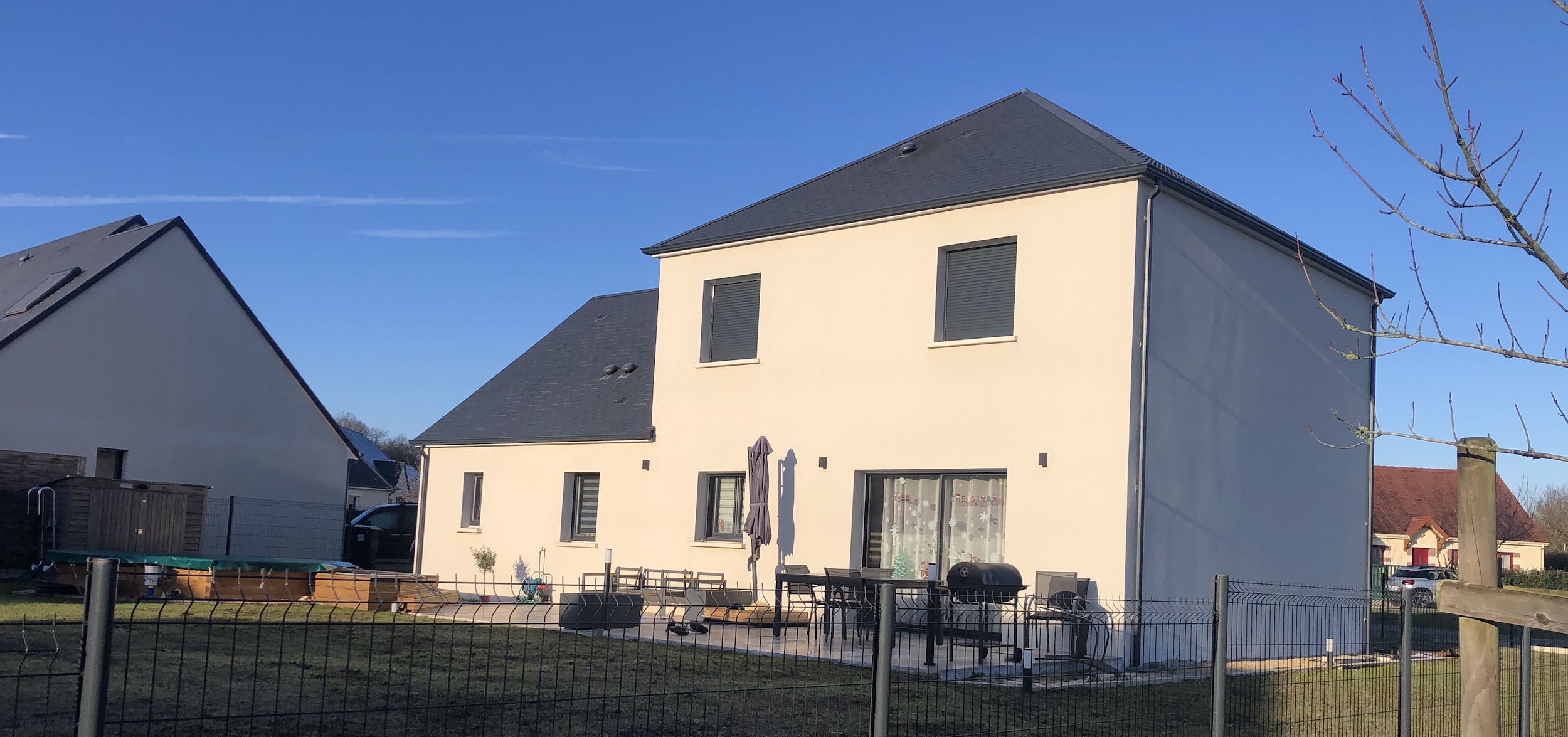 Maison neuve traditionnelle